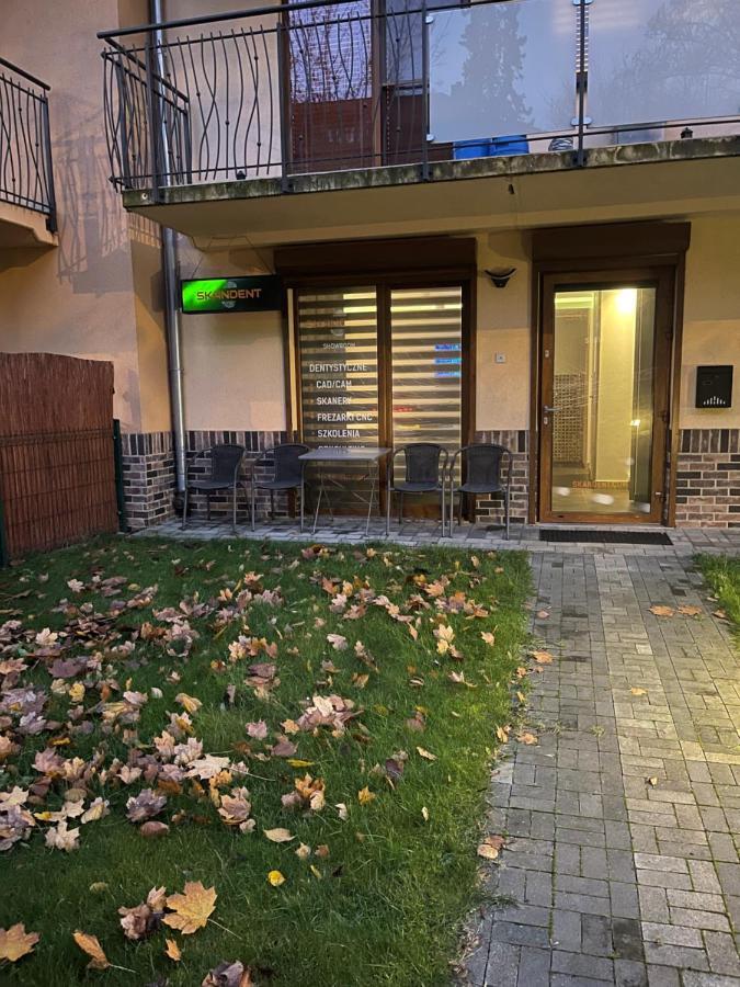 Apartament One Ogrodek I Parking กอร์ซุฟเวียลคอปอลสกี ภายนอก รูปภาพ
